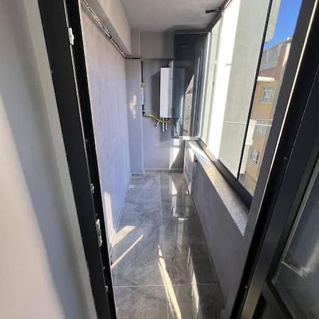 Appartement Zeytinburnu Merkezi Konumda, Sifir Daire & Esyalar à Istambul Extérieur photo
