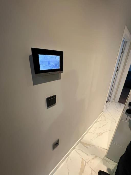 Appartement Zeytinburnu Merkezi Konumda, Sifir Daire & Esyalar à Istambul Extérieur photo